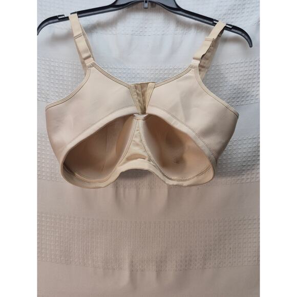Vanity Fair Bra Women Sz 40DD Beige Wireless Adjustable Strap Sport Impact 7367 - Picture 6 of 7